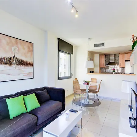 In With Beachfront Views Apartman Roses