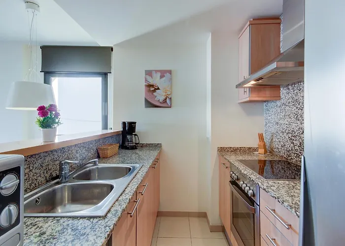 In With Beachfront Views Apartment Roses